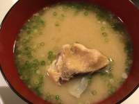 食べ物, 食器, スープ, ボウル が含まれている画像

自動的に生成された説明