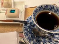 コーヒー, カップ, 食品, コーヒーカップ が含まれている画像

自動的に生成された説明