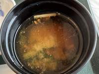 フライパンの中のスープ

中程度の精度で自動的に生成された説明