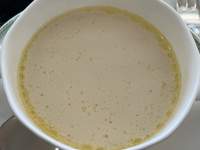 スープとスプーン

中程度の精度で自動的に生成された説明