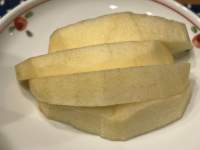 皿の上のパン

低い精度で自動的に生成された説明
