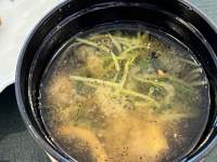 フライパンの中のスープ

自動的に生成された説明