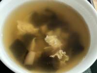 ボウルの中のスープ

自動的に生成された説明