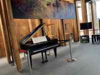 屋内, 部屋, テーブル, 暮らし が含まれている画像
AI 生成コンテンツは誤りを含む可能性があります。