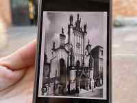 写真, 女性, 持つ, バス が含まれている画像
AI 生成コンテンツは誤りを含む可能性があります。