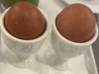 カップに入った飲み物
AI 生成コンテンツは誤りを含む可能性があります。