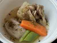 皿の上の肉と野菜の炒め物
AI 生成コンテンツは誤りを含む可能性があります。