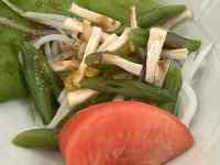 サラダと肉
AI 生成コンテンツは誤りを含む可能性があります。