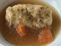 皿の上にある食べ物
AI 生成コンテンツは誤りを含む可能性があります。