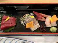 電子機器, プリンター, 食品 が含まれている画像
AI 生成コンテンツは誤りを含む可能性があります。