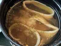 食品, カップ, テーブル, ボウル が含まれている画像
AI 生成コンテンツは誤りを含む可能性があります。