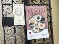 記号, 古い, 異なる, 食品 が含まれている画像
AI 生成コンテンツは誤りを含む可能性があります。