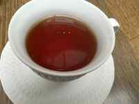 カップに入った飲み物
AI 生成コンテンツは誤りを含む可能性があります。