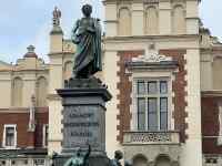 教会の建物
AI 生成コンテンツは誤りを含む可能性があります。