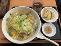 スープとサラダ
AI 生成コンテンツは誤りを含む可能性があります。