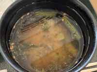 屋内, ボウル, ストーブ, 鍋 が含まれている画像
AI 生成コンテンツは誤りを含む可能性があります。