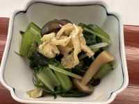 容器の中にあるサラダ
AI 生成コンテンツは誤りを含む可能性があります。