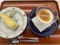 皿の上の食べ物
AI 生成コンテンツは誤りを含む可能性があります。