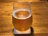 ビールの入ったグラス
AI 生成コンテンツは誤りを含む可能性があります。