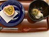 皿の上の食べ物
AI 生成コンテンツは誤りを含む可能性があります。