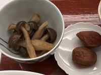 皿の上にあるスープ
AI 生成コンテンツは誤りを含む可能性があります。