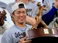 スポーツゲーム, 野球 が含まれている画像
AI 生成コンテンツは誤りを含む可能性があります。