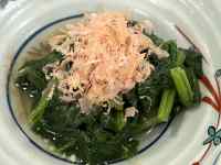 皿の上の料理
AI 生成コンテンツは誤りを含む可能性があります。