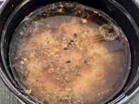 フライパンの中の料理
AI 生成コンテンツは誤りを含む可能性があります。