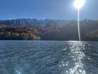 海に浮かぶ島
AI 生成コンテンツは誤りを含む可能性があります。