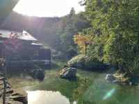 屋外, 水, 立つ, 大きい が含まれている画像
AI 生成コンテンツは誤りを含む可能性があります。