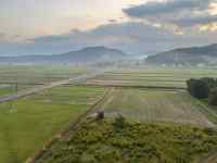 緑の丘
AI 生成コンテンツは誤りを含む可能性があります。