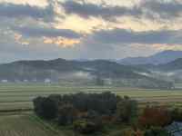 山の景色
AI 生成コンテンツは誤りを含む可能性があります。