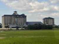 草, 屋外, フィールド, グリーン が含まれている画像
AI 生成コンテンツは誤りを含む可能性があります。