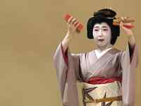 ドレス が含まれている画像
AI 生成コンテンツは誤りを含む可能性があります。