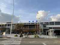 屋外, 建物, 道路, 座る が含まれている画像
AI 生成コンテンツは誤りを含む可能性があります。