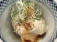 ボウルに入った料理
AI 生成コンテンツは誤りを含む可能性があります。