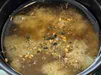 フライパンの中のスープ
AI 生成コンテンツは誤りを含む可能性があります。