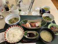 テーブル, 皿, 食品, ボウル が含まれている画像
AI 生成コンテンツは誤りを含む可能性があります。