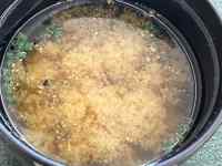 フライパンの中のスープ
AI 生成コンテンツは誤りを含む可能性があります。