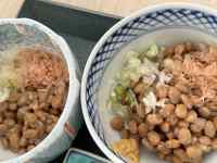 ボウルに入った料理
AI 生成コンテンツは誤りを含む可能性があります。