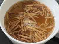 ボウルの中に入っているスープ
AI 生成コンテンツは誤りを含む可能性があります。