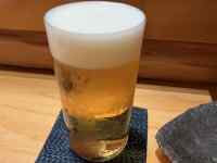 ビールの入ったグラス
AI 生成コンテンツは誤りを含む可能性があります。