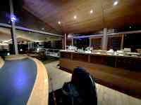 天井から吊るされた部屋
AI 生成コンテンツは誤りを含む可能性があります。