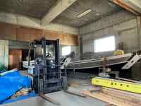 屋内, 天井, キッチン, 大きい が含まれている画像
AI 生成コンテンツは誤りを含む可能性があります。