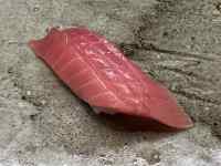 食品, 横たわる が含まれている画像
AI 生成コンテンツは誤りを含む可能性があります。