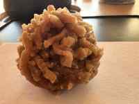 食品, テーブル, 座る, 料理 が含まれている画像
AI 生成コンテンツは誤りを含む可能性があります。