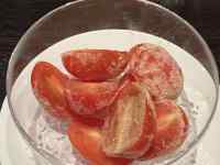 皿の上の食べ物
AI 生成コンテンツは誤りを含む可能性があります。