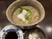 ボウルの中に入っている食べ物
AI 生成コンテンツは誤りを含む可能性があります。