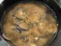 �t���C�p���̒��̃X�[�v

AI �����R���e���c�͌����܂މ\��������܂��B