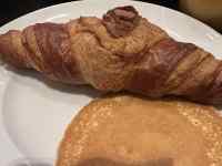 �M�̏�̃p��

AI �����R���e���c�͌����܂މ\��������܂��B